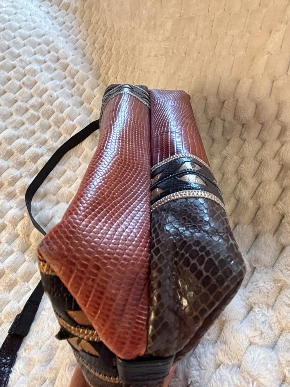 Price Drop** Sharif USA Snake Skin Patchwork Leather bag Black Gold brown